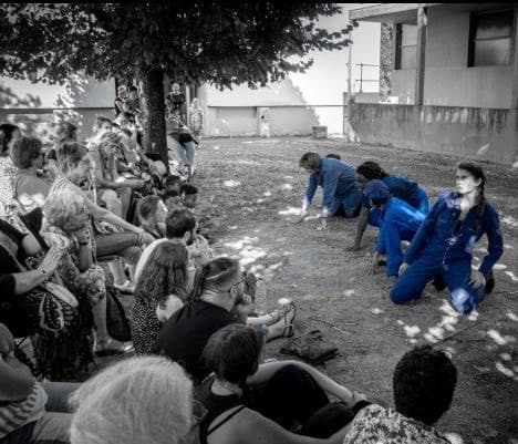 Théâtre corporel avec l'atelier théâtre de l'Otonom
